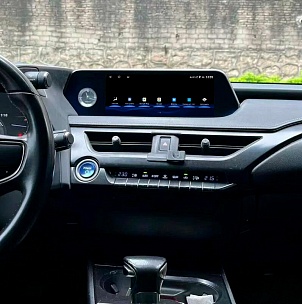 Штатная магнитола Farcar для Lexus UX 2019-2021 (LXS6005)